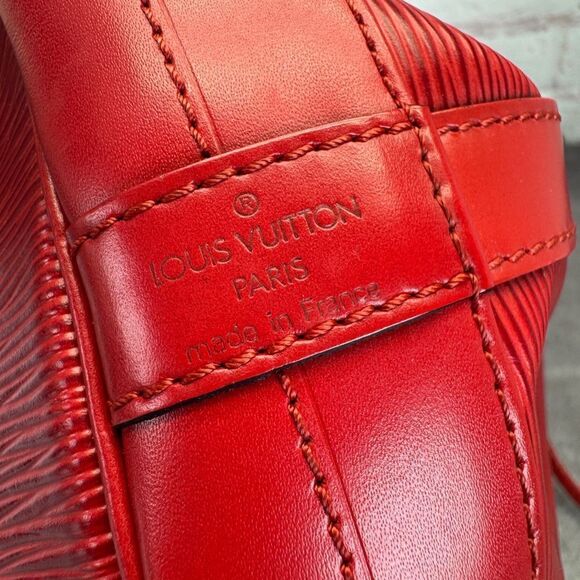 Louis Vuitton Epi Noe Vintage Large GM Bucket Bag - Picture 6 of 16